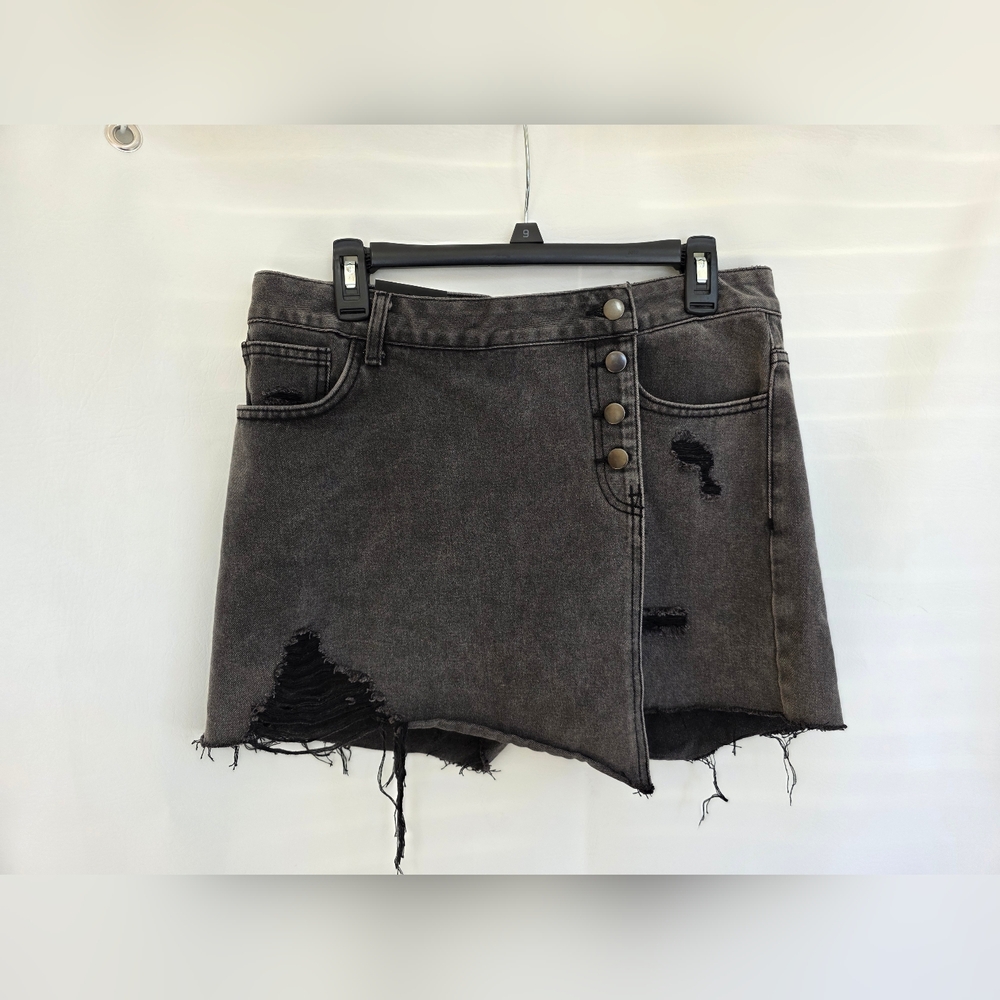 American Bazi Women's Denim Skort Size L